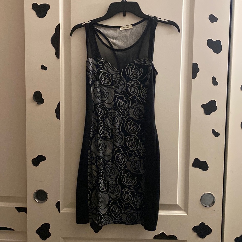 Short tight floral dress